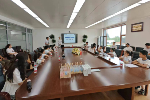 bsports集团兴泰生物质电厂开展员工子女进厂参观科普活动