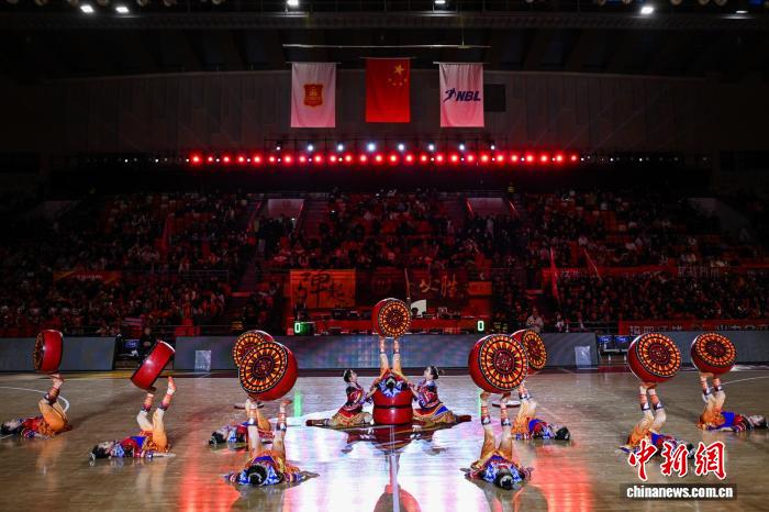 NBL揭幕战贵州猛龙主场告负 香港金牛大胜 赛事助