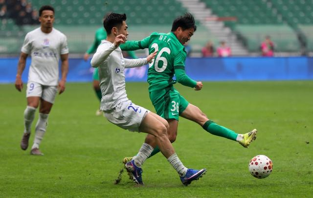 京沪大战成残阵对决 申花客场平局再添伤员