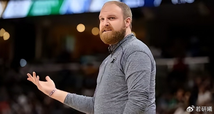 多诺万离队转战NCAA 老里被雄鹿召回担任顾问