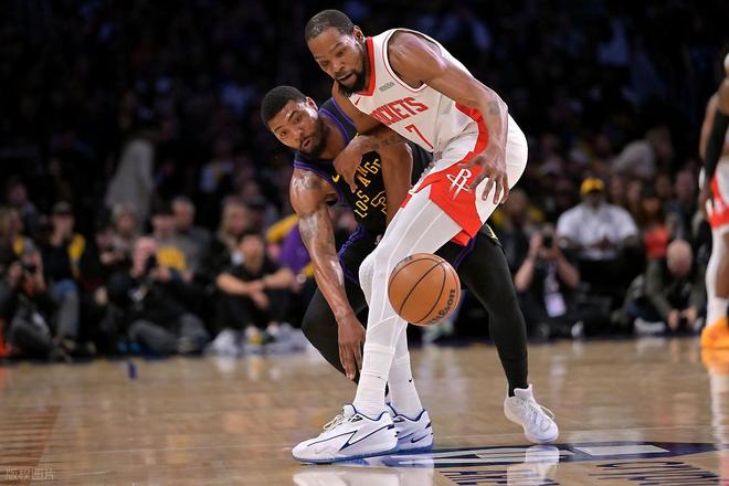 杜兰特回归火箭迎战湖人 多点开花力克对手